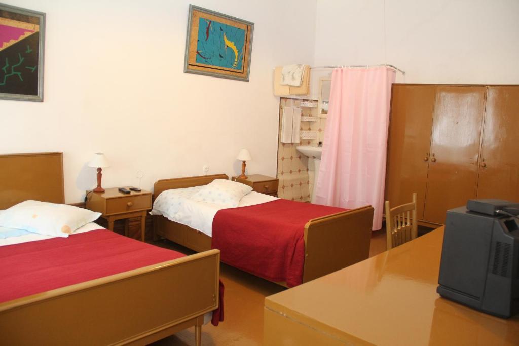 Monte Sinai Guest House Porto Room photo